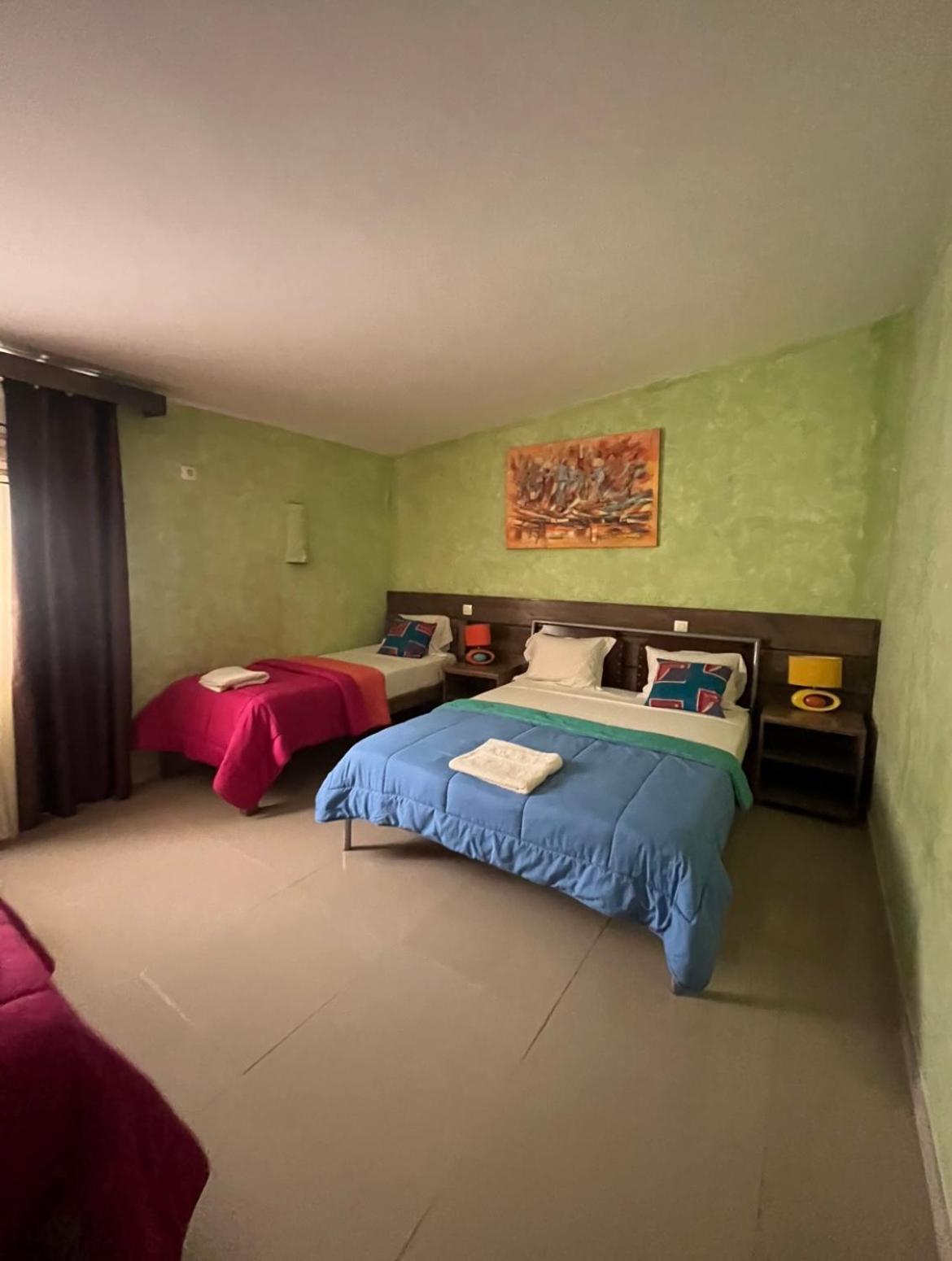 Bed and Breakfast Vivenda Viviani Praia Zewnętrze zdjęcie